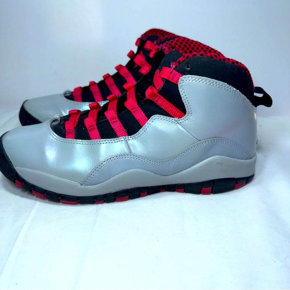 Nike Girls Air Jordan 10 X Retro Wolf Grey Legion Red  Youth Size 7 GS(NO LACES)